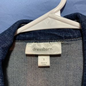 New dressbarn denim jacket with snap buttons